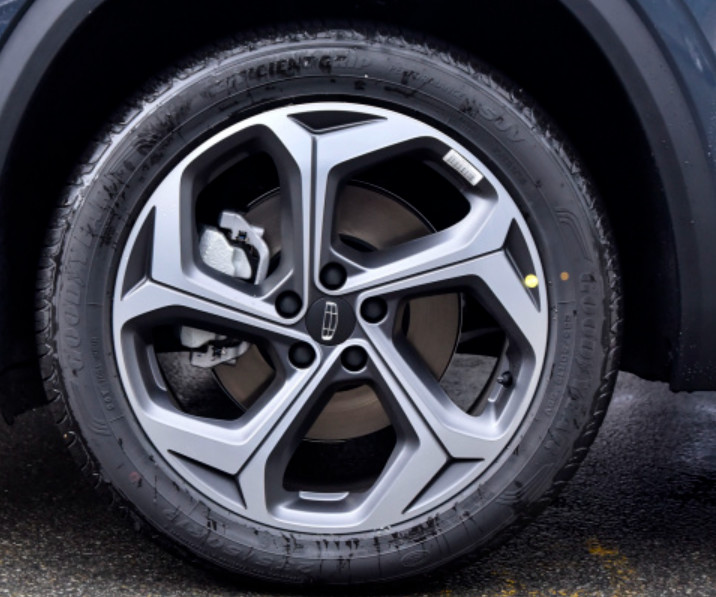 Компакт SUV 2.0T 238HP L4 модели Geely Manjaro 2021 2.0TD Gaogong автоматический 4WD Zungui
