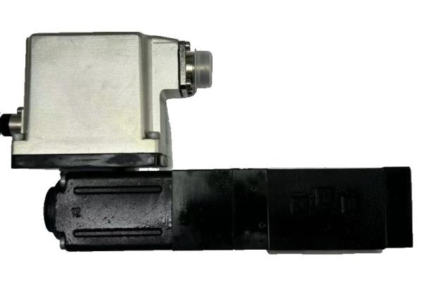Valve proportionnelle Atos RZGO-AEB-NP-033/315/I 10 Contrôle précis Réponse rapide Fiabilité élevée Conception intégrée Large gamme d'applications
