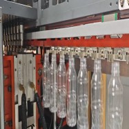 35kw Molding Plastic Water Bottle Blowing Machine High Volume Manufacturing OEM