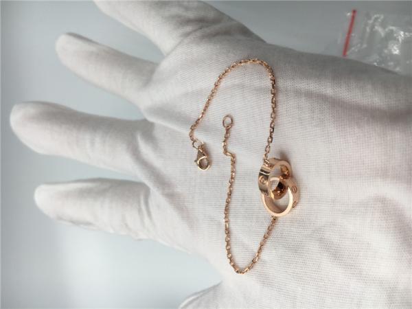 Joia luxuosa feito a mão 18K Rose Gold Love Bracelet do ouro B6027000