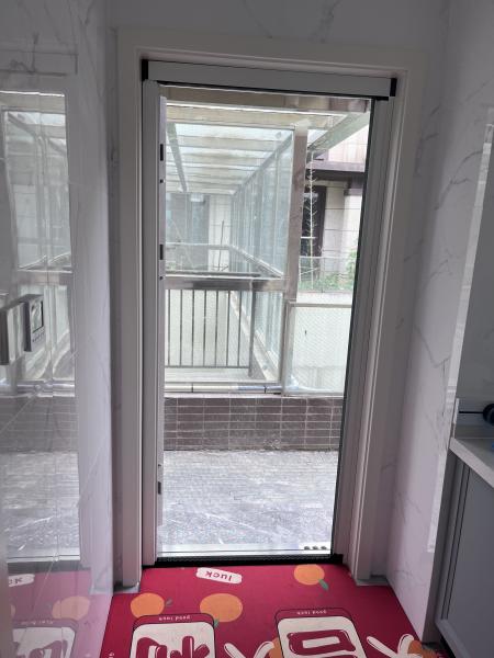 Fly Screen Door Aluminum Alloy  Barrier Free Screen Door Curtain Mesh Fiberglass