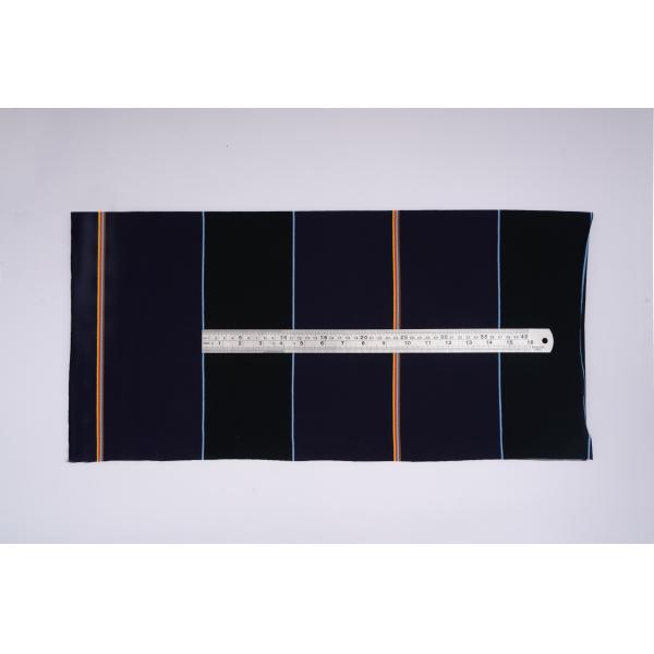 Tissu tricoté rayé résistant à l'usure et absorbant l'humidité