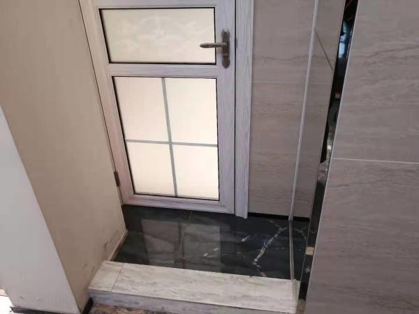 Solid Wood Grain Hinged Glass Shower Door , 45mm Aluminum Frame Glass Door