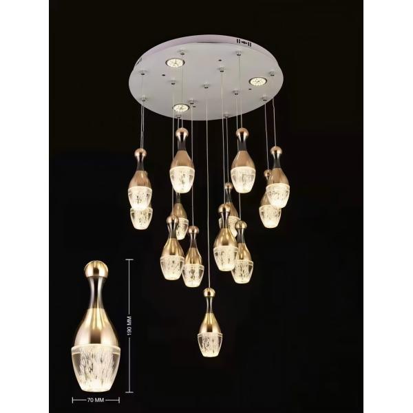 Candelabro de entrada personalizable en forma de bola de bolos de post Modern candelabro de cristal de aluminio pequeño colgante de luz Decoraciones para las luces de la escalera de la casa