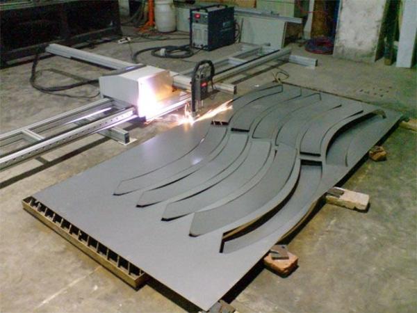 Metal steel mini light portable cnc flame/plasma cutting machine portable cnc plasma