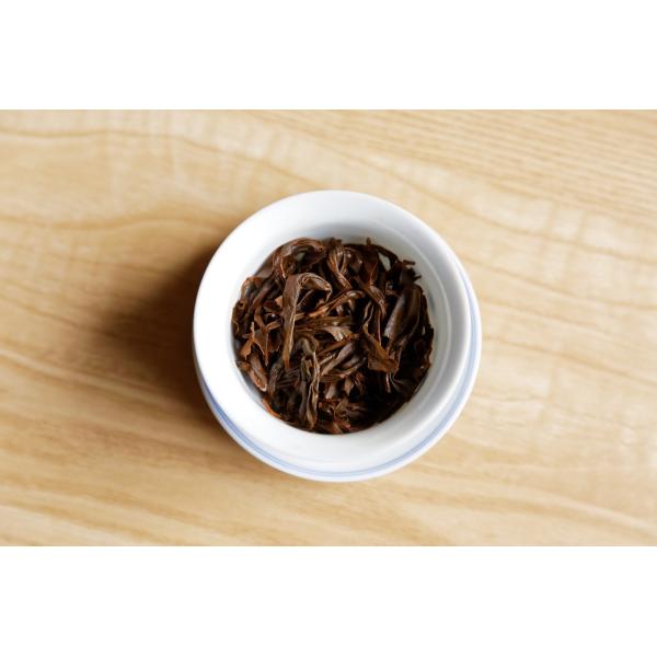 Чай здоровья уменьшая органический черный чай для помощи уменьшает кровяное давление