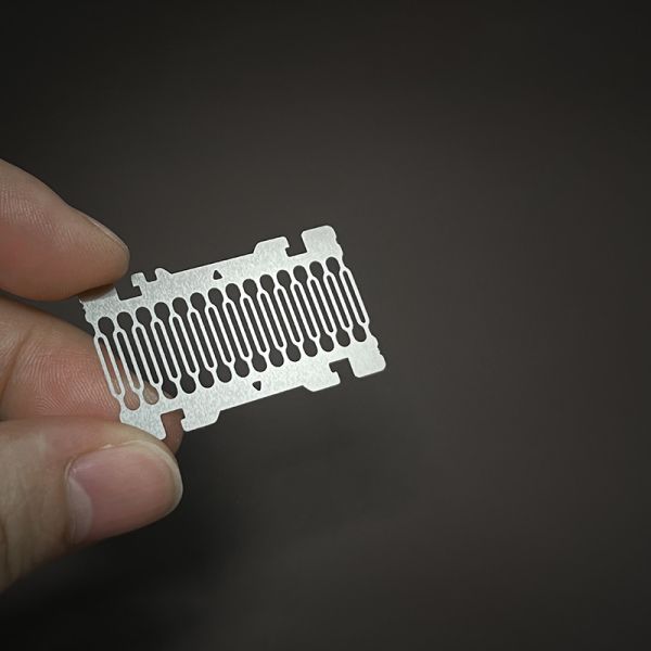 Custom Precision Etched Metal Blades Photo Chemical Machining OEM Manufacturer