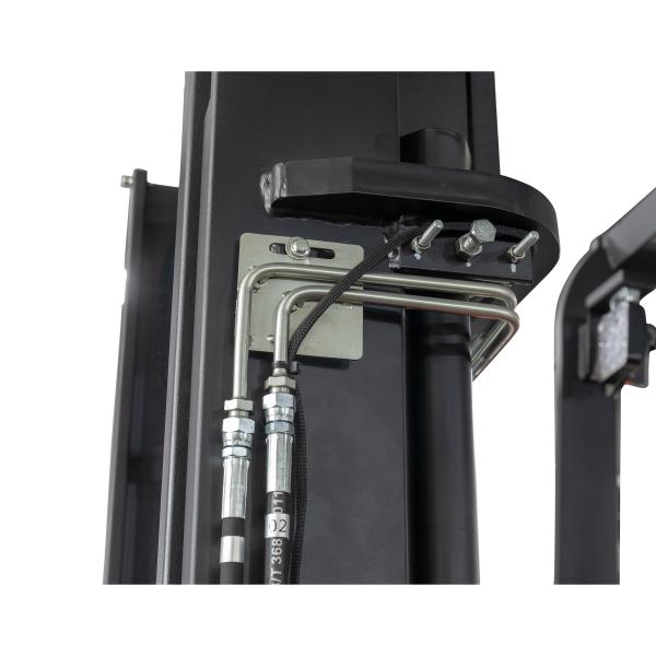 Electric Reach Truck Reach Forklift VNA Stand On Type 1500kg Loading