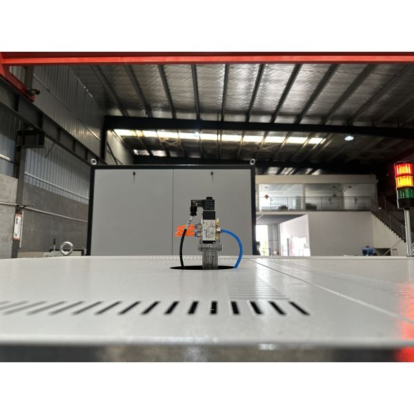 HWF80-04N Series Precision Atmosphere-Controlled Vacuum Muffle Furnace with 400°C Max Temperature 15kW Heating Power and ±1°C Accuracy