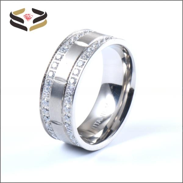 Chic Wedding Titanium Rings 9mm Two Lines Cubic Zircon Inlayed For Women