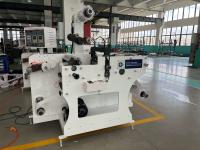 Machine à découper des autocollants rotatifs de haute précision