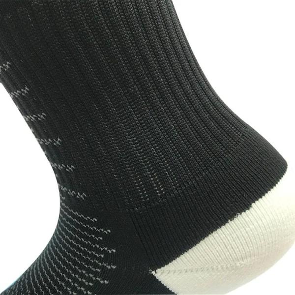 Custom Anti Slip Running Socks for Men and Women in Winter Season 100% Polyester