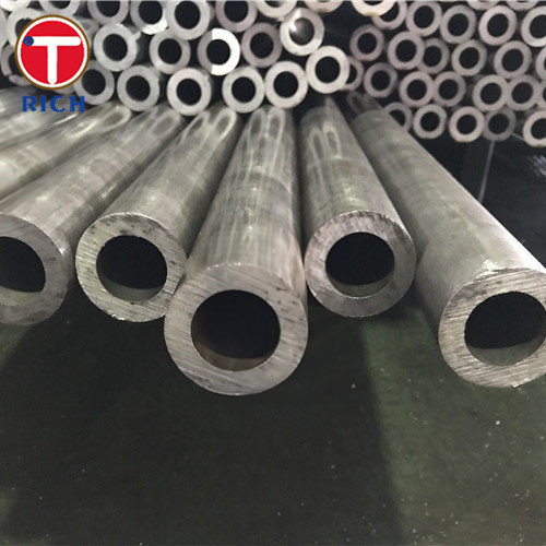 Ferritic Alloy Steel Seamless Tube / Pipe Astm A335