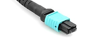 Кабель хобота мужчины 24F SX 50 OM4 MTP/125μm MTP с G651 курткой мадженты LSZH