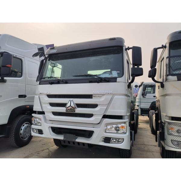Second Hand Sinotruk HOWO Tractor Trailer Head 6X4 Tractor Truck with Hw19710 Gearbox