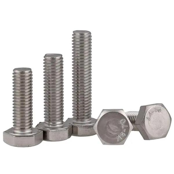 Parafusos de prata em sacos plásticos convenientes - solução de fixação confiável e eficiente