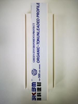 Pilarete de 65 perfis T de UPVC