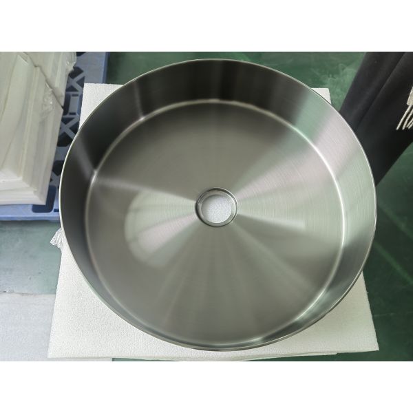 Elegance Engineered for Endurance: Our 3mm 304 Stainless Steel Round Basin