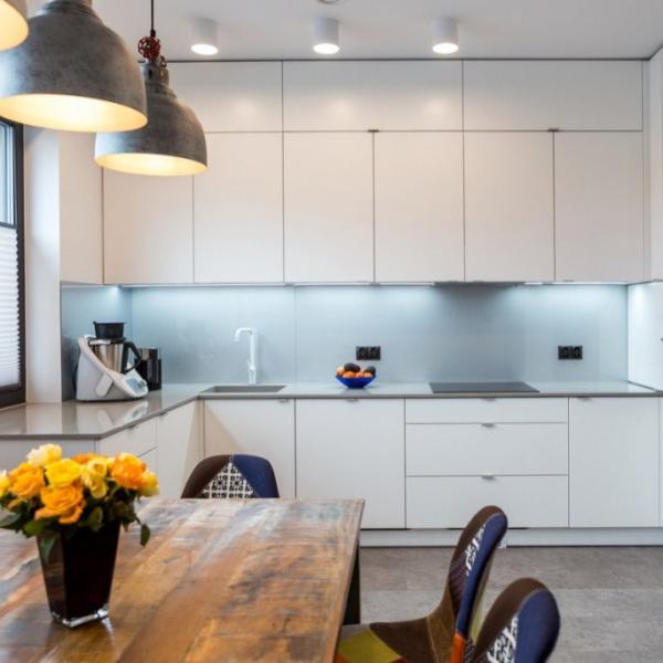 Latest Modern Design U Shape High Gloss Lacquer Modern Kitchen Wall Cabinet For Villa Home Apartment