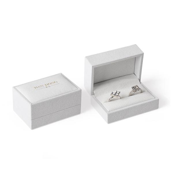 high end velvet square white jewelry box for bracelet Necklace ring packaging