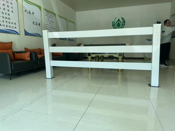 Aochi White Vinyl Horse Fencing PVC Plastic 3 Rail Ranch Vinyl Fence