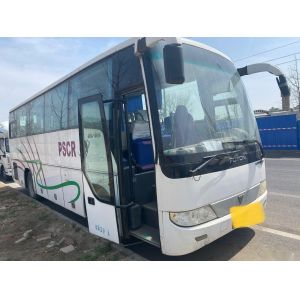 Используемый более высокий автобус KLQ6119 51 усаживает используемый автобус пассажира ручного привода тренера выведенный автобусом одиночной используемый дверью