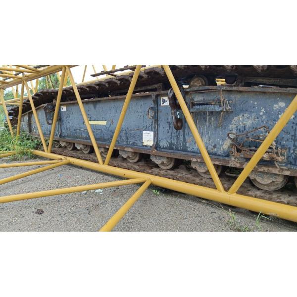 Yellow Xg Heavy Duty 100 Ton Crawler Crane Easy To Operate Large Crawler Crane