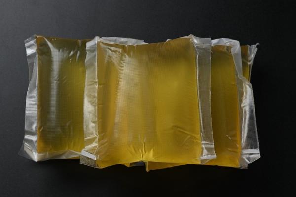Food Packaging Hot Melt Pressure Sensitive Adhesive Solvent Free Yellow