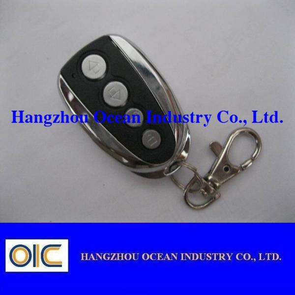 Heavy Duty Sliding Gate Lock Rustproof Steel Gate Opener Latch for Enhanced Security