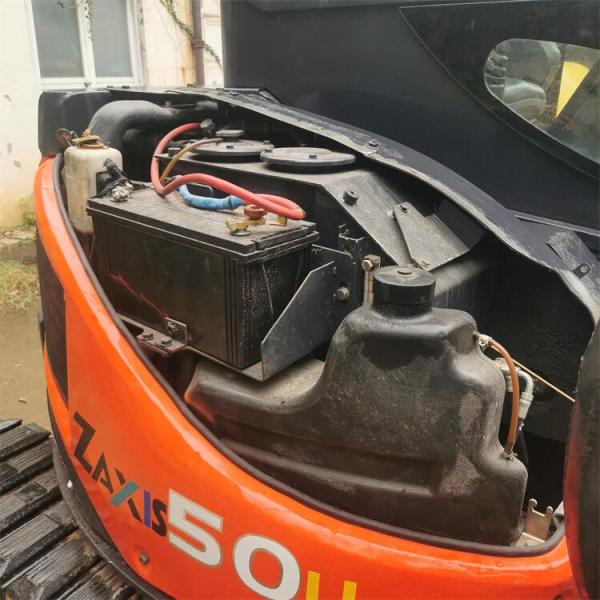 Mini excavadora usada de 5 toneladas activa Hitachi ZX50 con y bomba hidráulica original