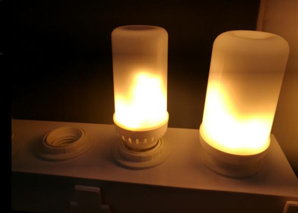 E26 E27 Effect Fire LED Flame Light Bulb for Decoration on Christmas Halloween Holiday Party