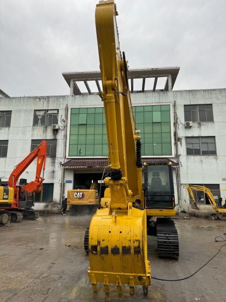 20 Ton Used Komatsu Pc200 Used Construction Machinery 1.2m3 Bucket