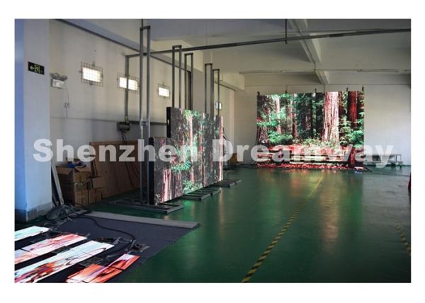 SMD3528 LED P 6 Indoor LED Screen Rental Iron Cabinet with 576 by 576 mm