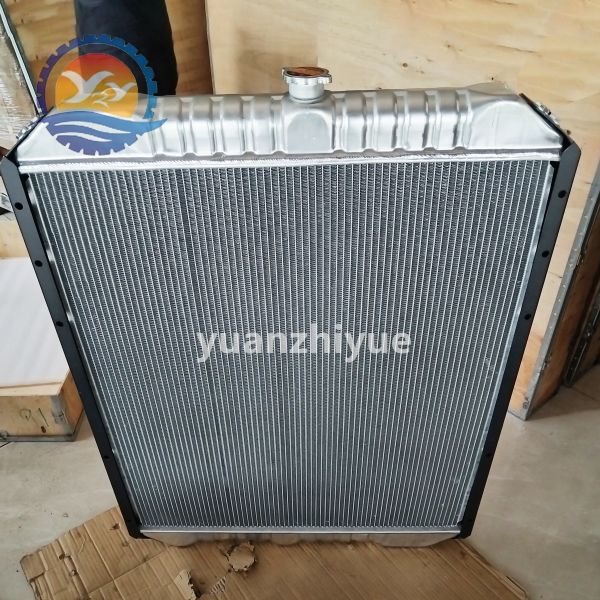 PC200-7 Radiator PC200-7 Excavator Water Tank Radiator 20Y-03-31111 Water tank for Komatsu Engineering Machinery Parts