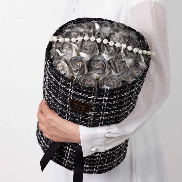 Vente à chaud Nouveau arrivée mousse artificielle éternelle fleurs de savon Bouquet Rose cadeau de la Saint-Valentin