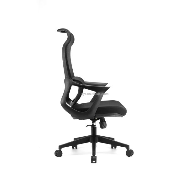 Breathable Ergonomic Modern Office Chair 4D Adjustable Armrests Flexible Positioning