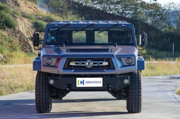Off Road Four Wheel Drive Dongfeng M-Terrain M50 917 Strong Power Diesel Vehicle