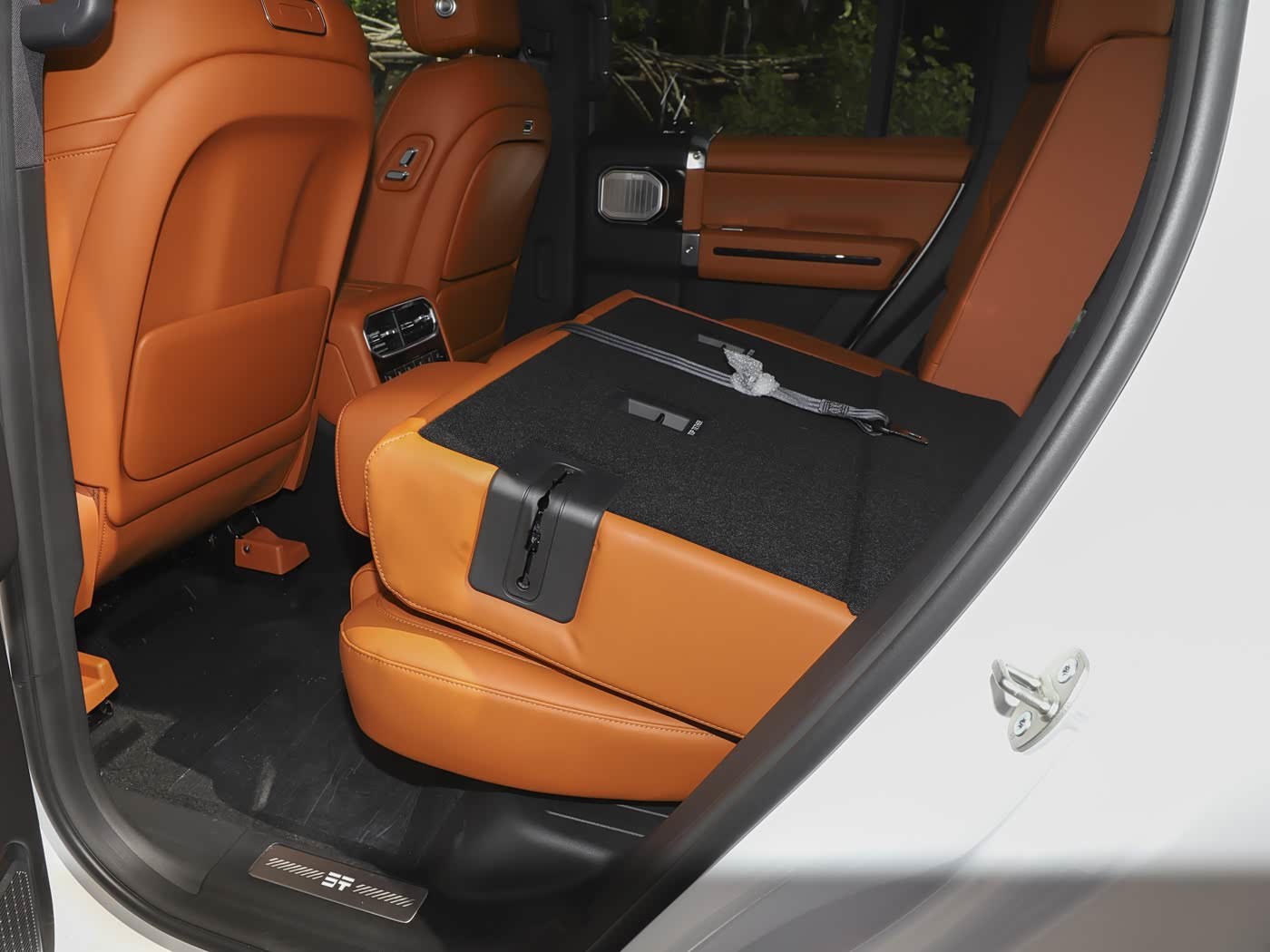 2026 Jetour Grand G700 2.0T PHEV Full-size Family SUV