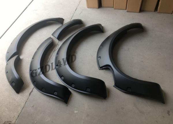 2015 Black 4x4 Wheel Arch Flares For Nissan Navara NP300 / Car Fender Trim