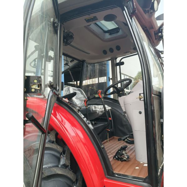 Large tractors, farm tractors / Dongfeng Red engine tractors, high-performance low-price tractorsFarm machinery export、Wheeled tractor for sale