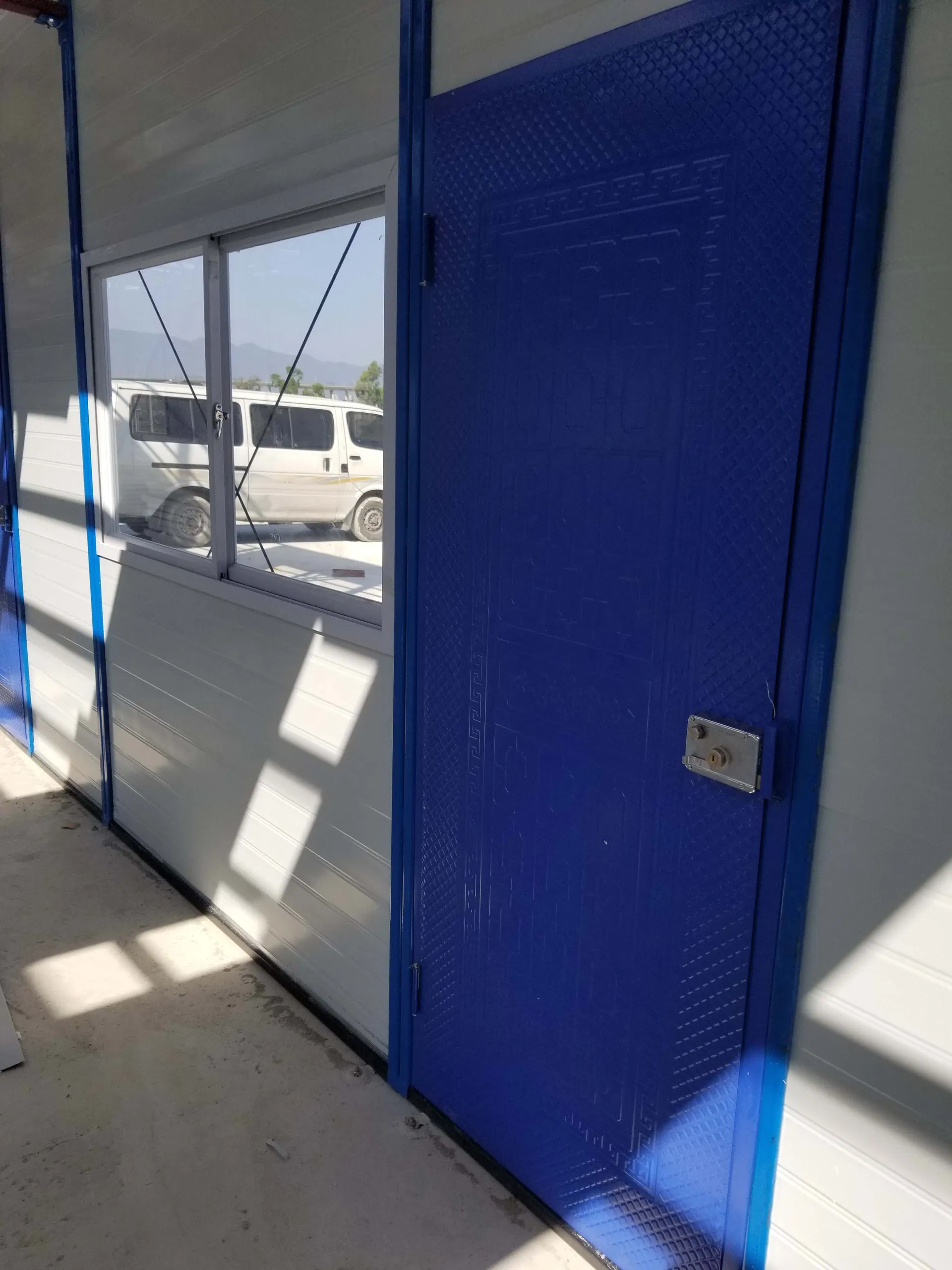 K Type Steel Structure Prefab House for Worker Accommodation, Temporary Office, Dormitory and Large Scale Engineering Projects