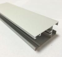 Profils en aluminium d'extrusion peints par poudre blanche pour la porte coulissante