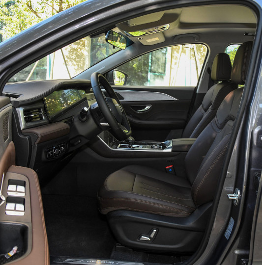 Jetour 2023 X90 плюс бензин SUV мест двери 5 версии 5 2.0T DCT Chengbao средний