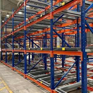 Customizable Push Back Pallet Racking - Maximize Warehouse Storage Capacity