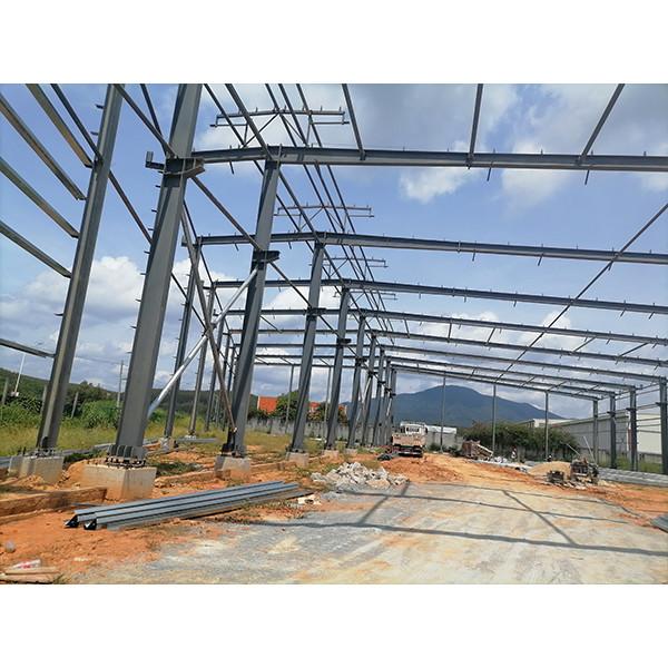 Tourist And Holiday House Steel Structure Homes With Sandwich Panel / Resin Tile Roof