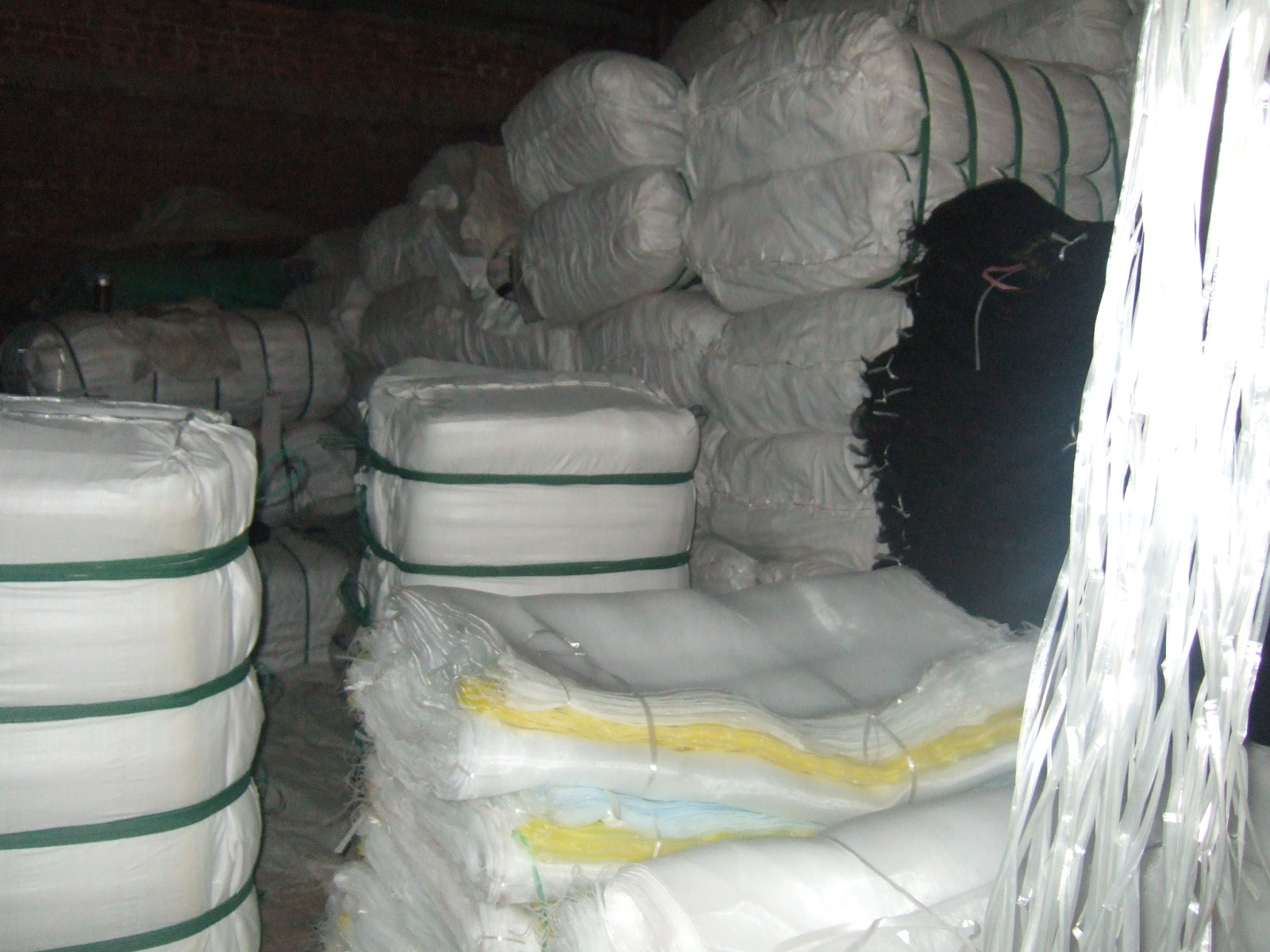 Желтый HDPE лино-тканый мешковый мешок с напечатанной этикеткой L сшитые мешковые мешки для упаковки имбиря