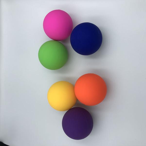 Серый цвет 62ММ черноты шарика массажа йоги силикона с изготовленной на заказ конюшней логотипа ОЭМ