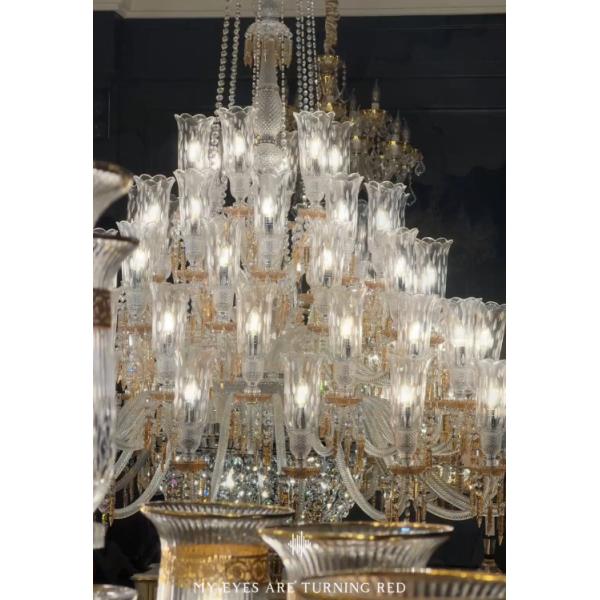 Роскошные люстры в стиле Франции с шампанскими подвесками