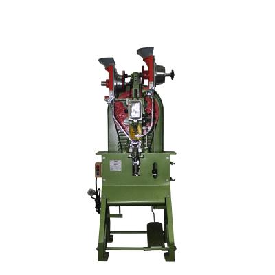 Machine de chaussures FOSHAN Machine automatique pour les lunettes de chaussures Poids 230 kg Dimensions de la machine 550 * 600 * 1430 mm