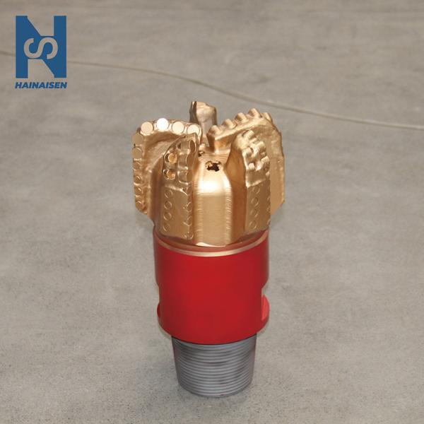 215.9mm Steel Body PDC Bit API Double Row Polycrystalline Diamond Compacts